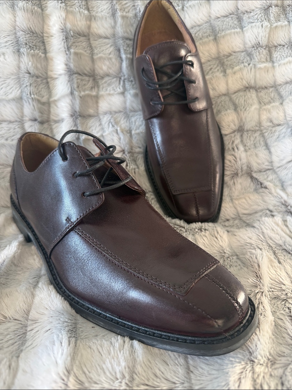 Men's Classic FLORSHEIM Leather Lace-Up Dress Shoes - Dark Brown - size 9D